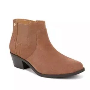 Vionic Finn Brown Suede Ankle Boots Size 11